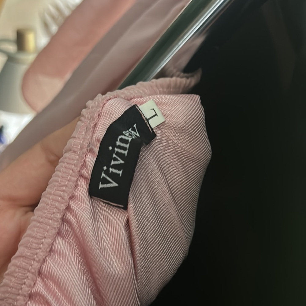 Vivinew Blush Pink On or Off Shoulder Maxi Dress - Picture 4 of 5